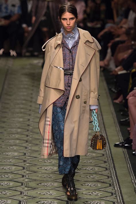 burberry borsa 2016|burberry dresses fall 2016.